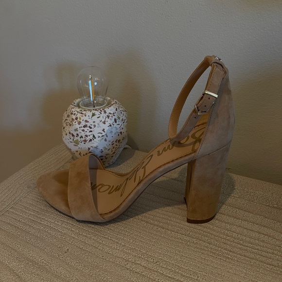 Sam Edelman Tan Suede Heel - Picture 2 of 11